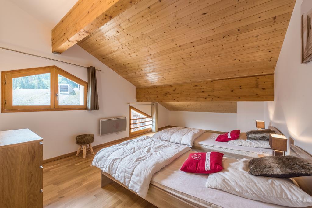 L'Eden Ski Aux Pieds Морийон Номер фото